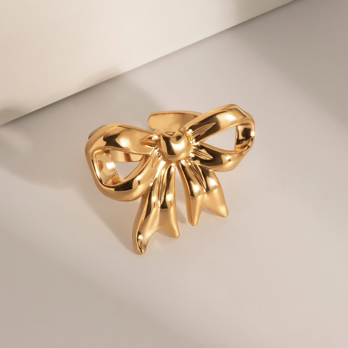 18K Gold-Plated Stainless Steel Bow Ring - Laazaar