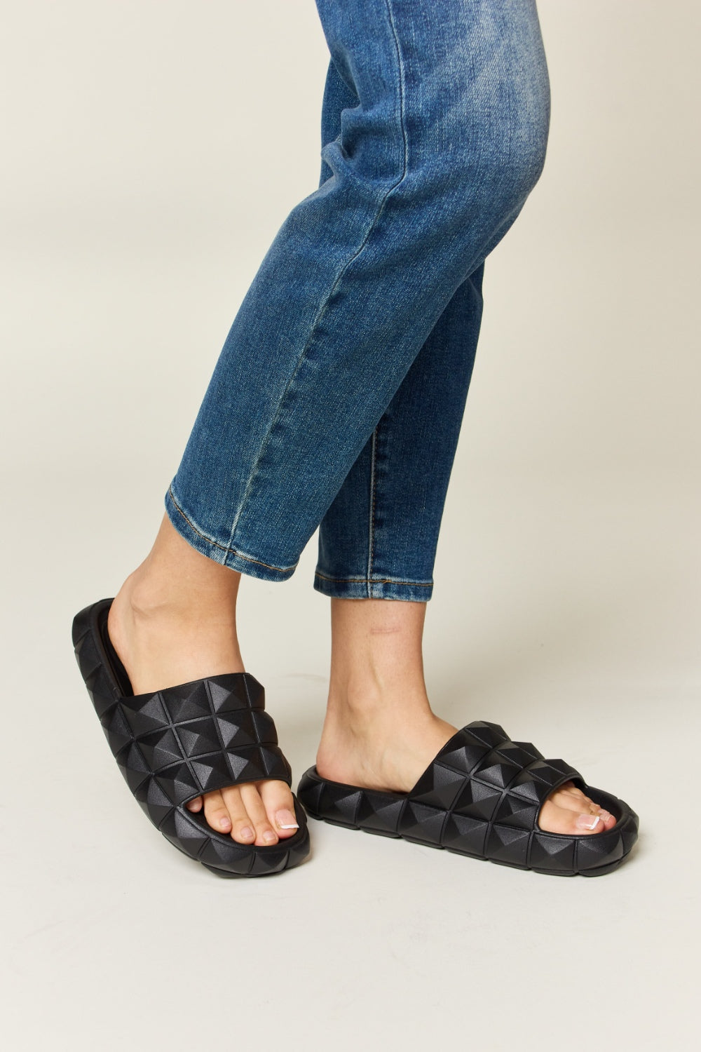 WILD DIVA Pyramid Stud Toe Band Footbed Sandals - Laazaar