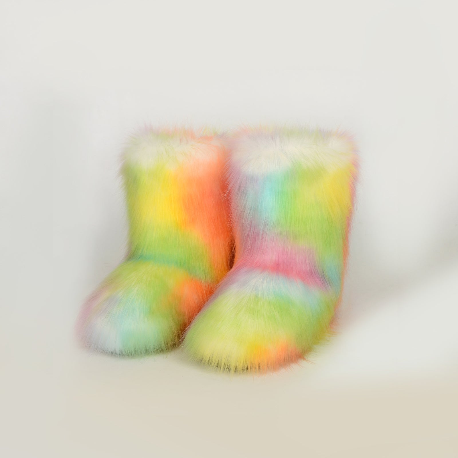 Thermal Fuzzy Platform Boots - Laazaar