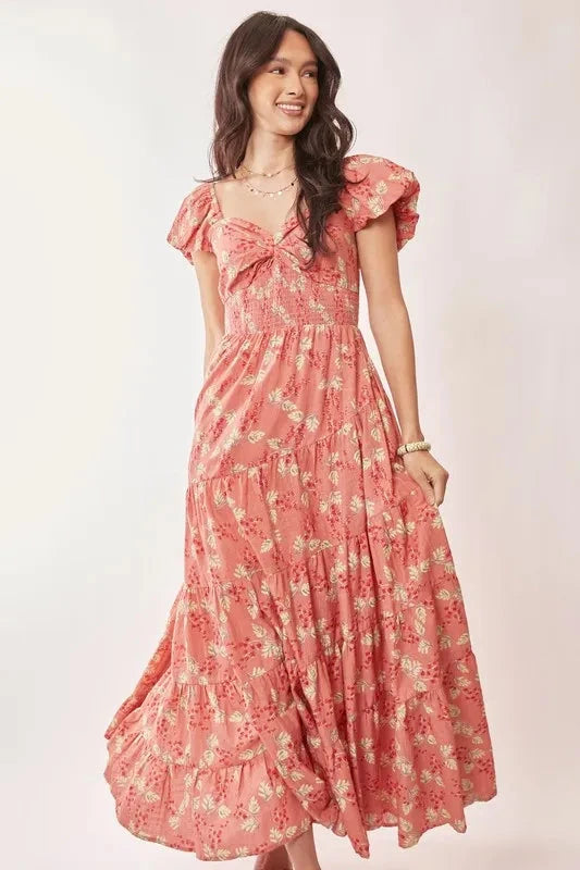 Davi & Dani Lightweight Sweetheart Neck Textured Tiered Maxi Dress