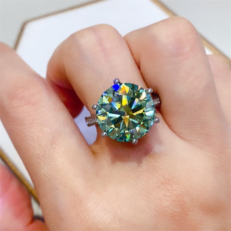 10 Carat Moissanite 925 Sterling Silver Ring - Laazaar