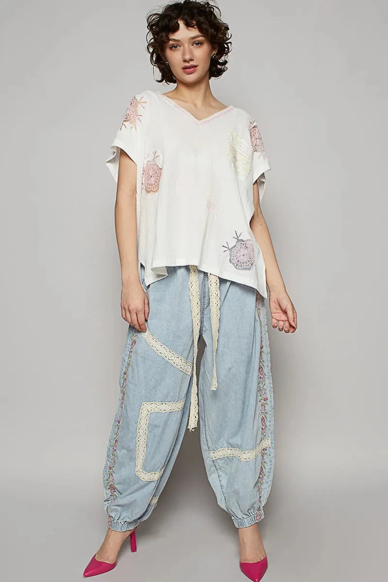 POL Embroidered Floral V-Neck T-Shirt