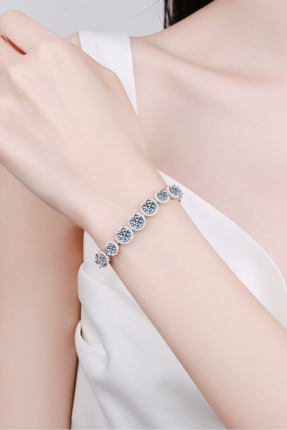 925 Sterling Silver 10.4 Carat Moissanite Bracelet - Laazaar