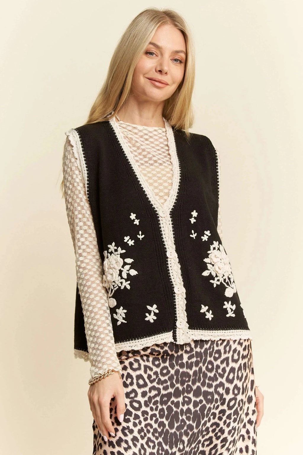 Davi & Dani Floral Embroidered Lace Sweater Knit Vest