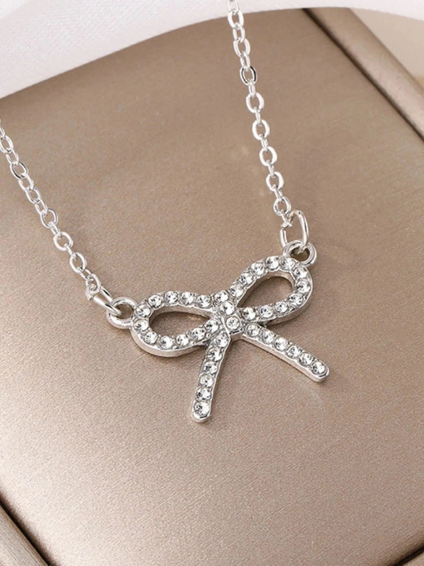 Zircon Bow Pendant Necklace