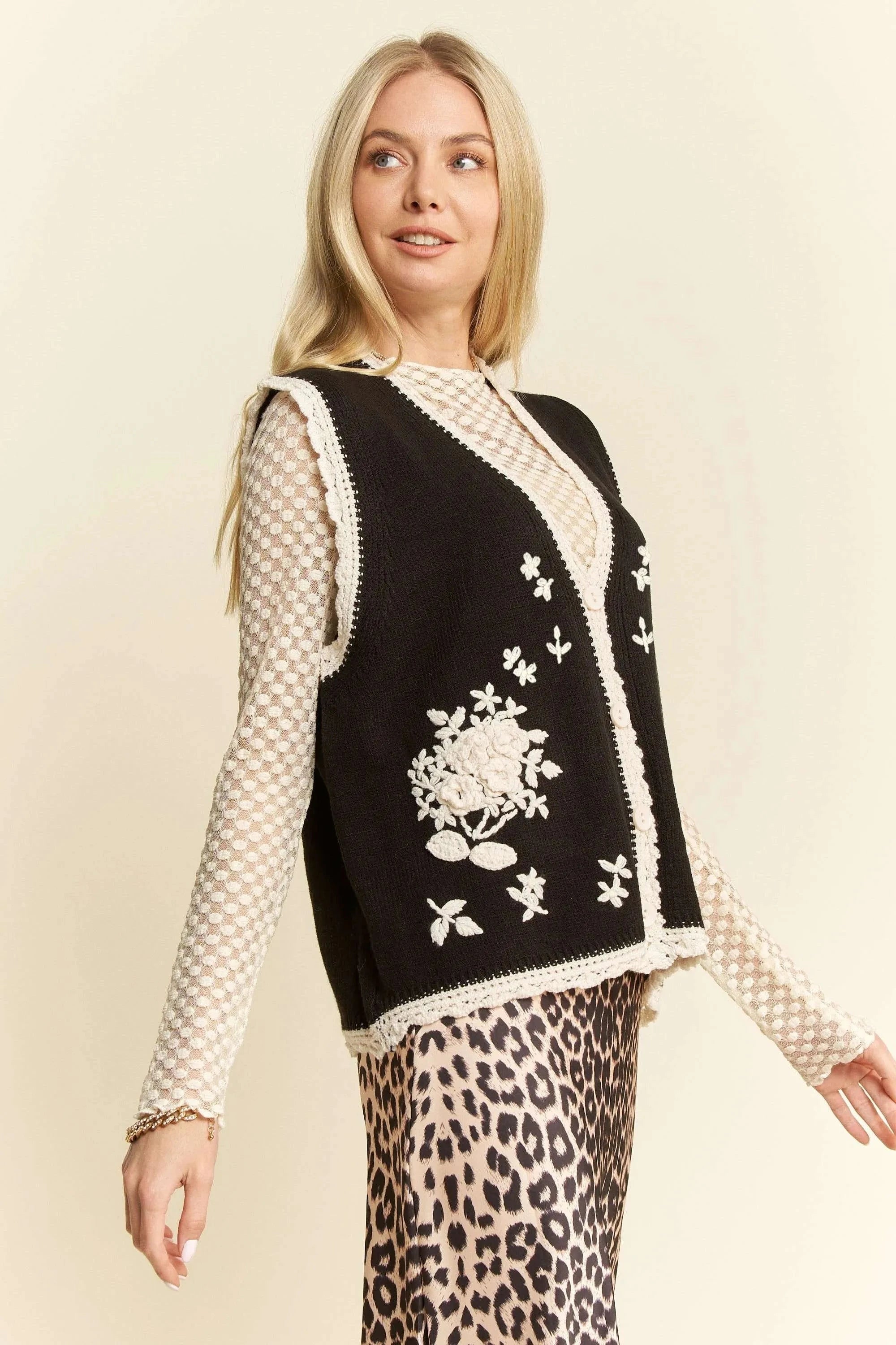 Davi & Dani Floral Embroidered Lace Sweater Knit Vest