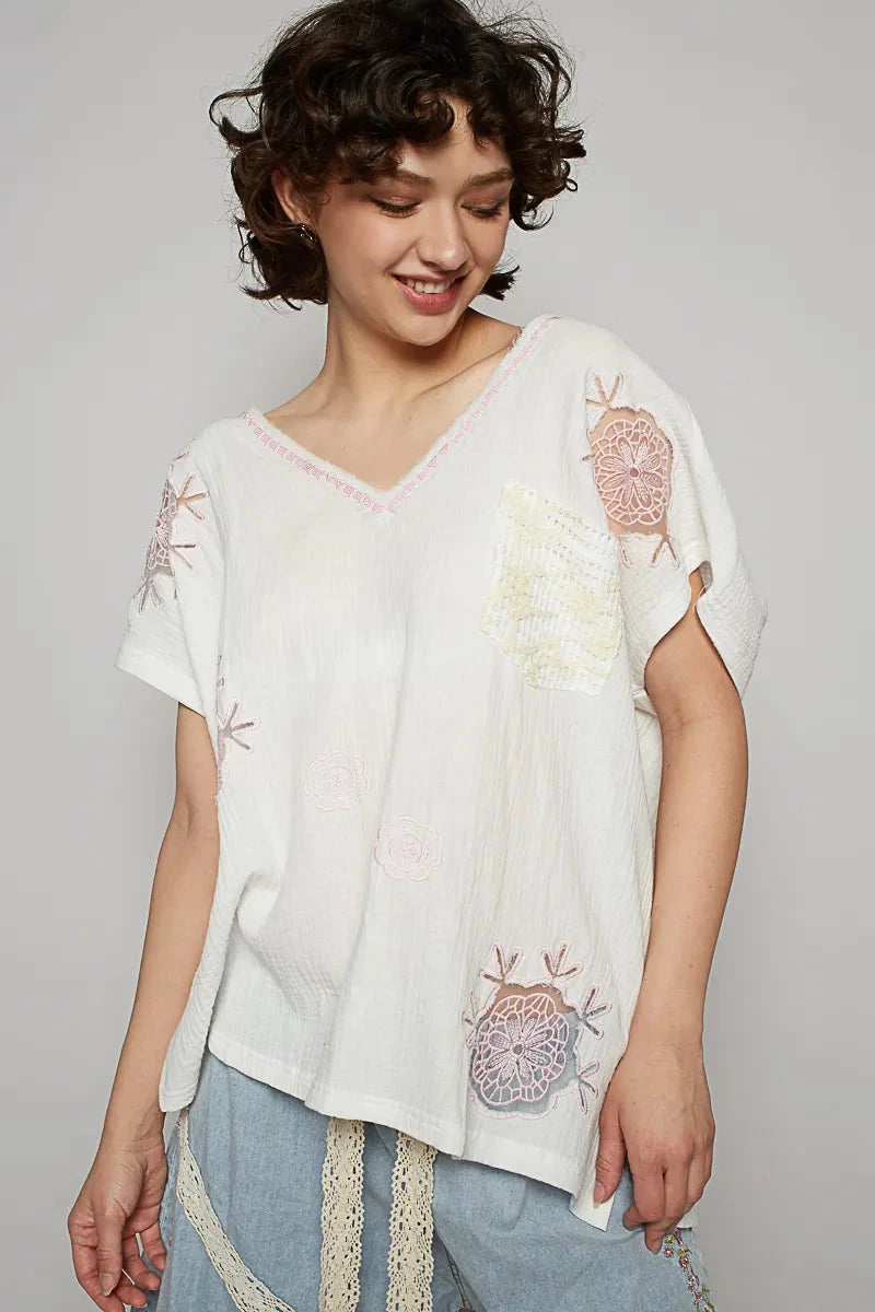 POL Embroidered Floral V-Neck T-Shirt