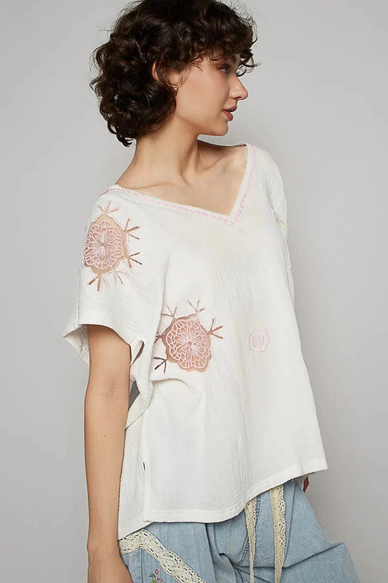 POL Embroidered Floral V-Neck T-Shirt