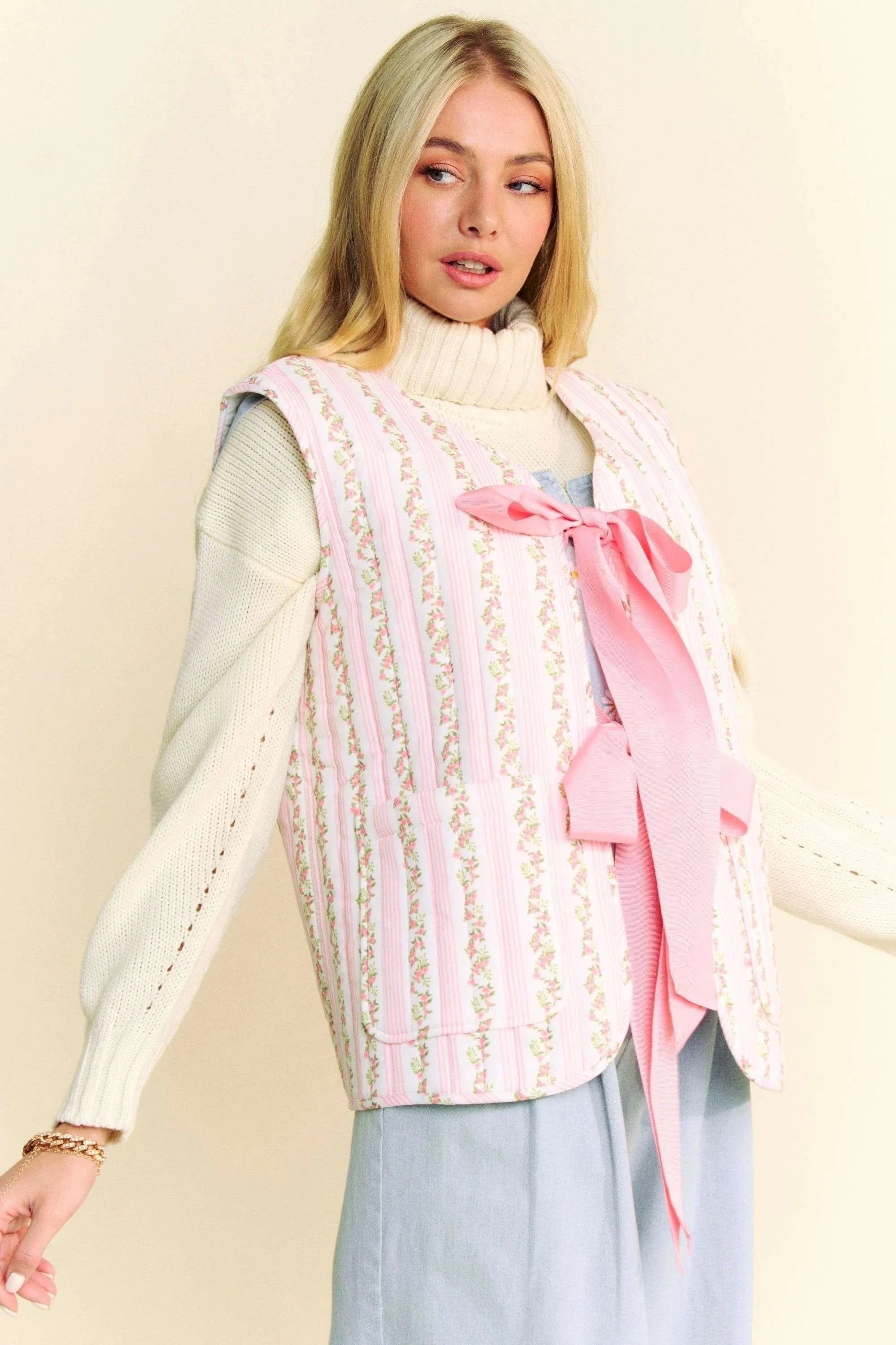 Davi & Dani Quilted Floral Bow Tie Front Padding Vest Jacket