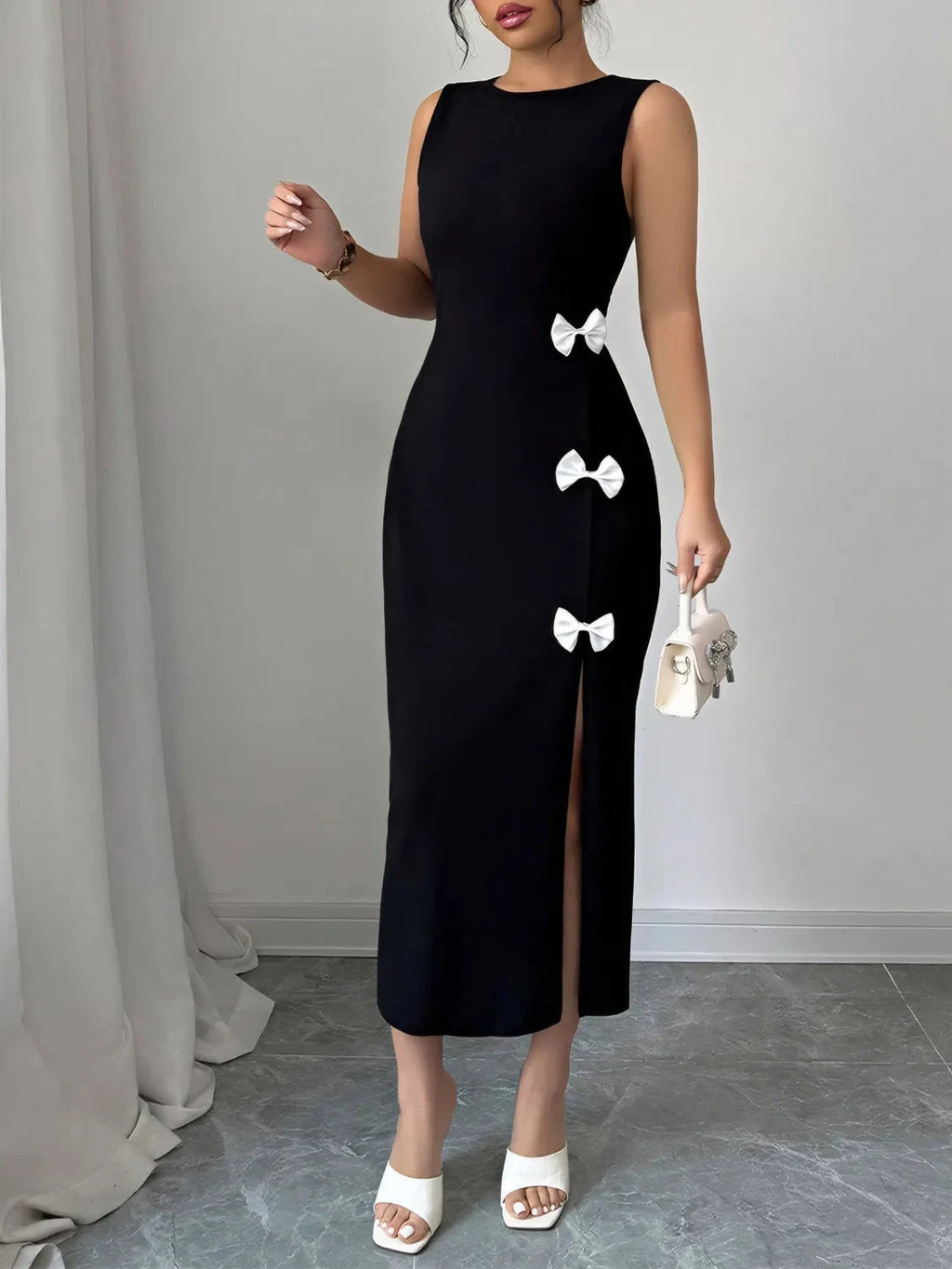 Bow Slit Round Neck Sleeveless Dress