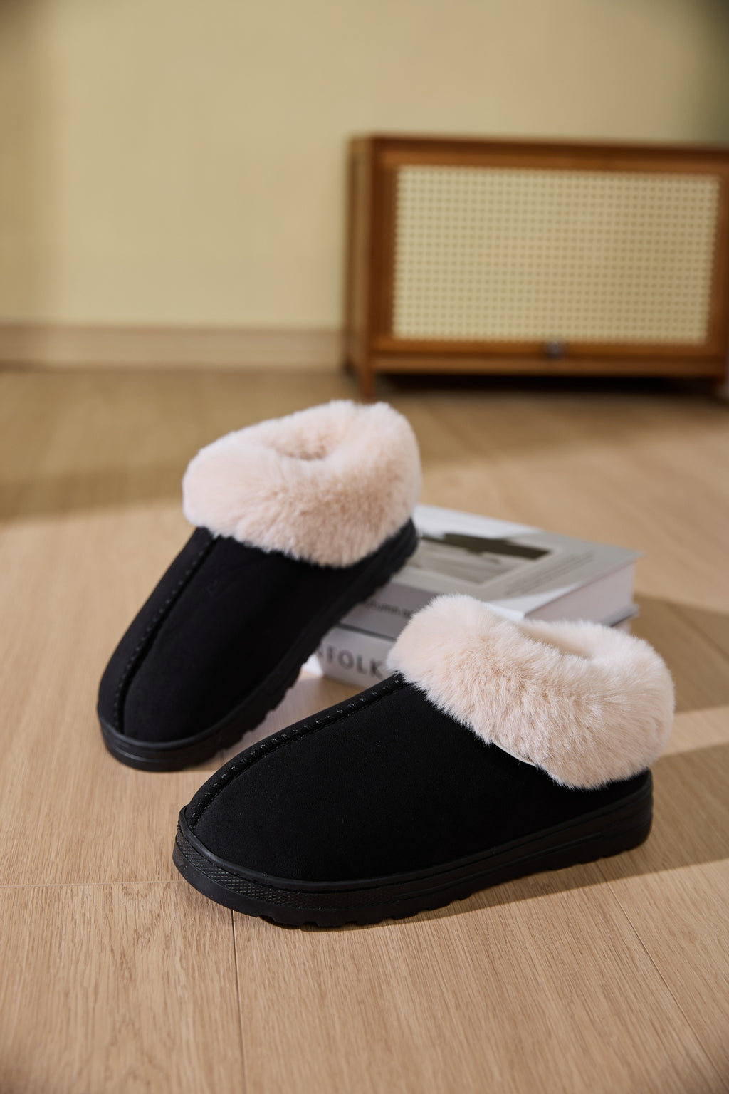 Faux Fur Round Toe Platform Slippers - Laazaar
