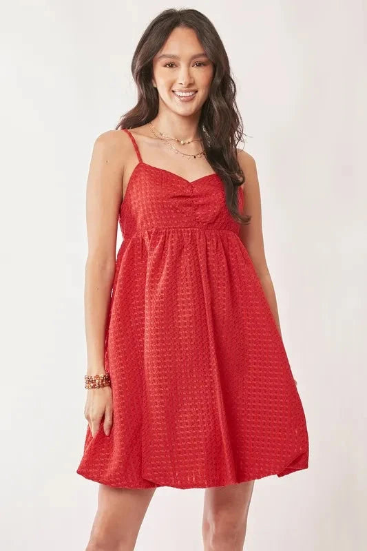 Davi & Dani Textured Sweetheart Neckline Bubble Hem Dress