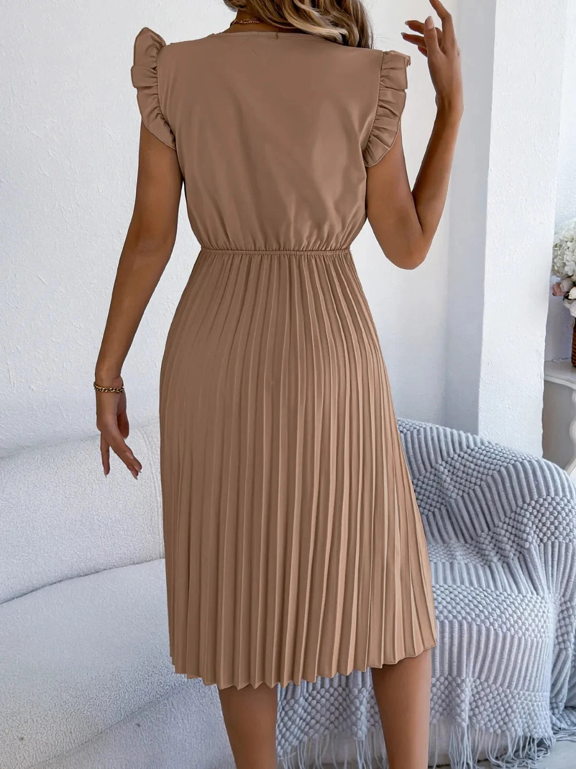 Lace Detail Ruffled Cap Sleeve Pleated Dress