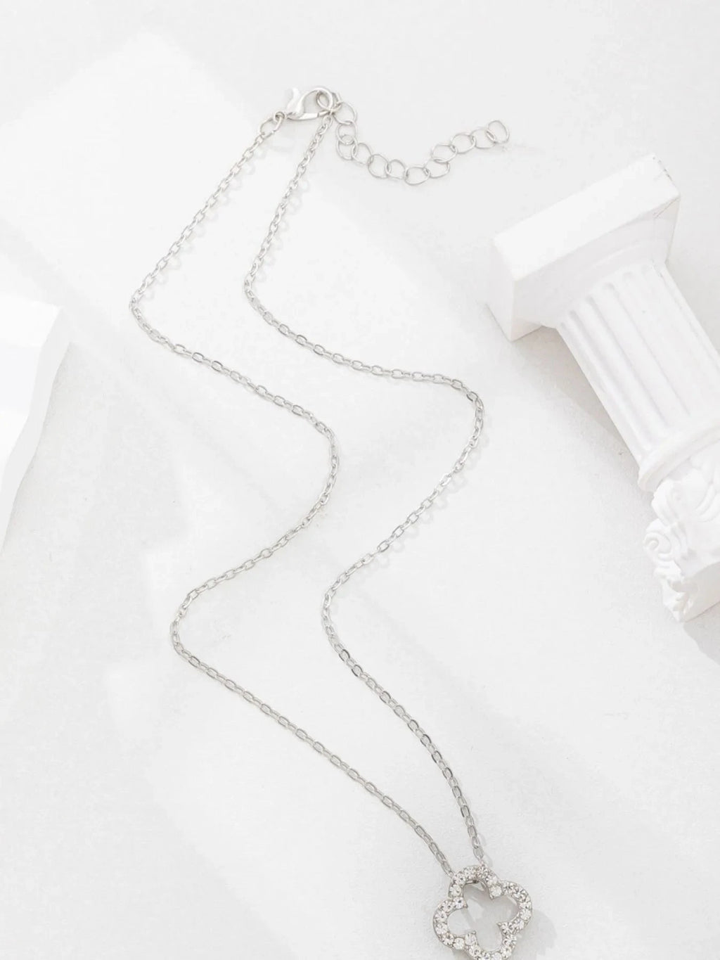 Inlaid Zircon Clover Pendant Necklace