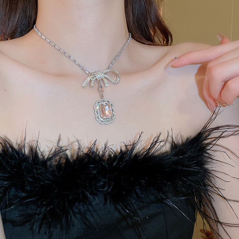 Alloy Crystal Geometric Pendant Necklace - Laazaar