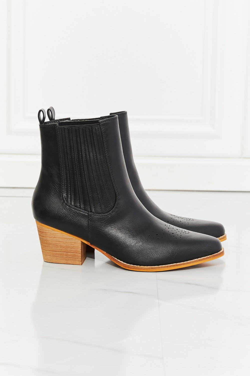 MMShoes Love the Journey Stacked Heel Chelsea Boot in Black - Laazaar