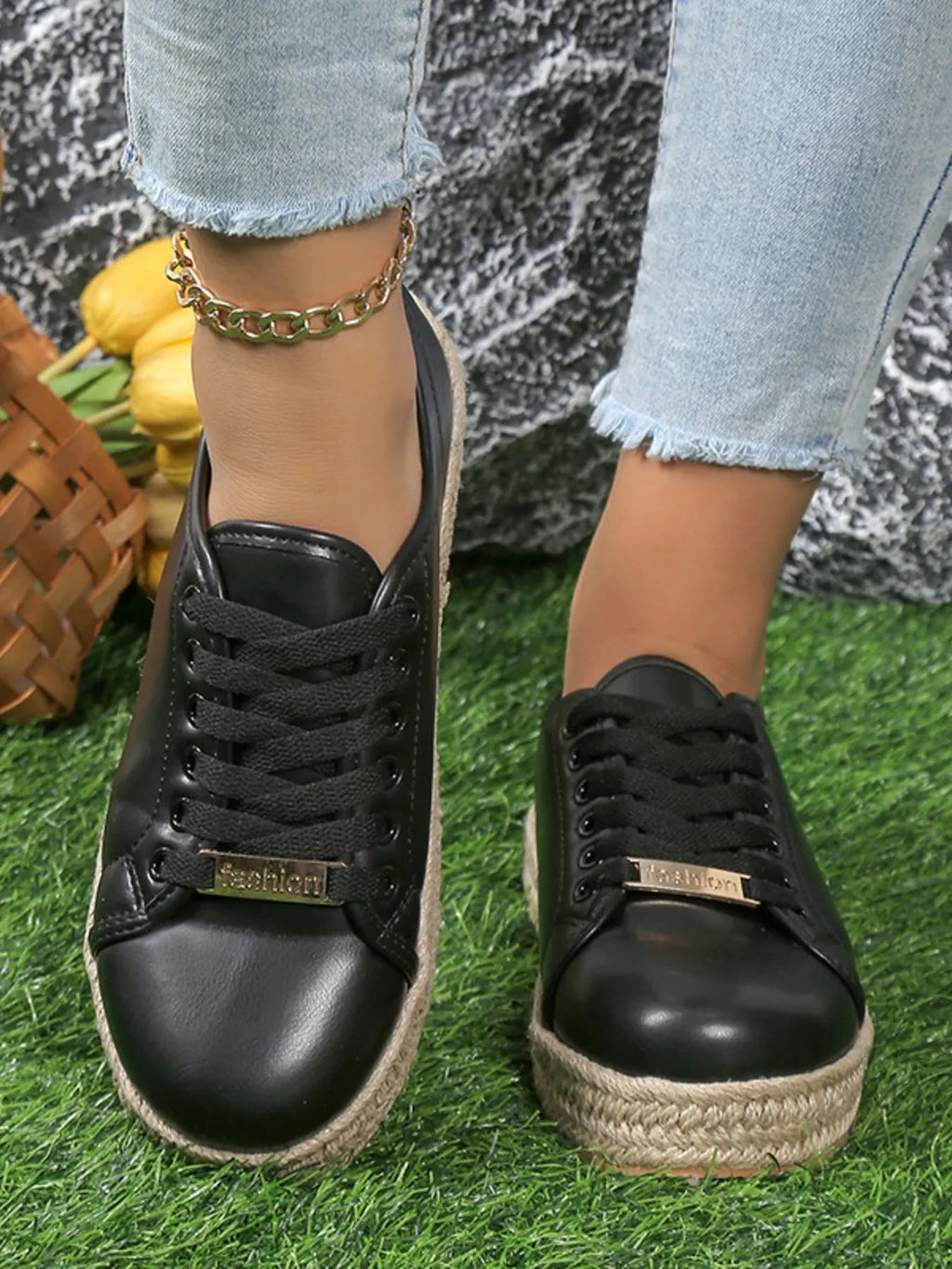 Round Toe Platform Sneakers