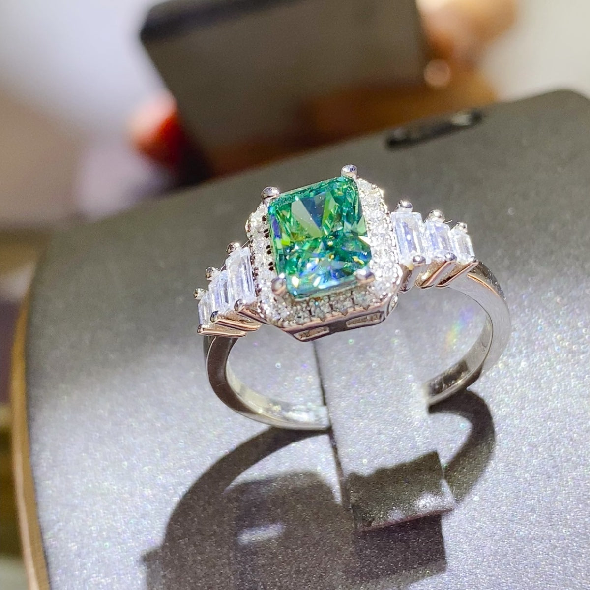 2 Carat Moissanite 925 Sterling Silver Ring - Laazaar