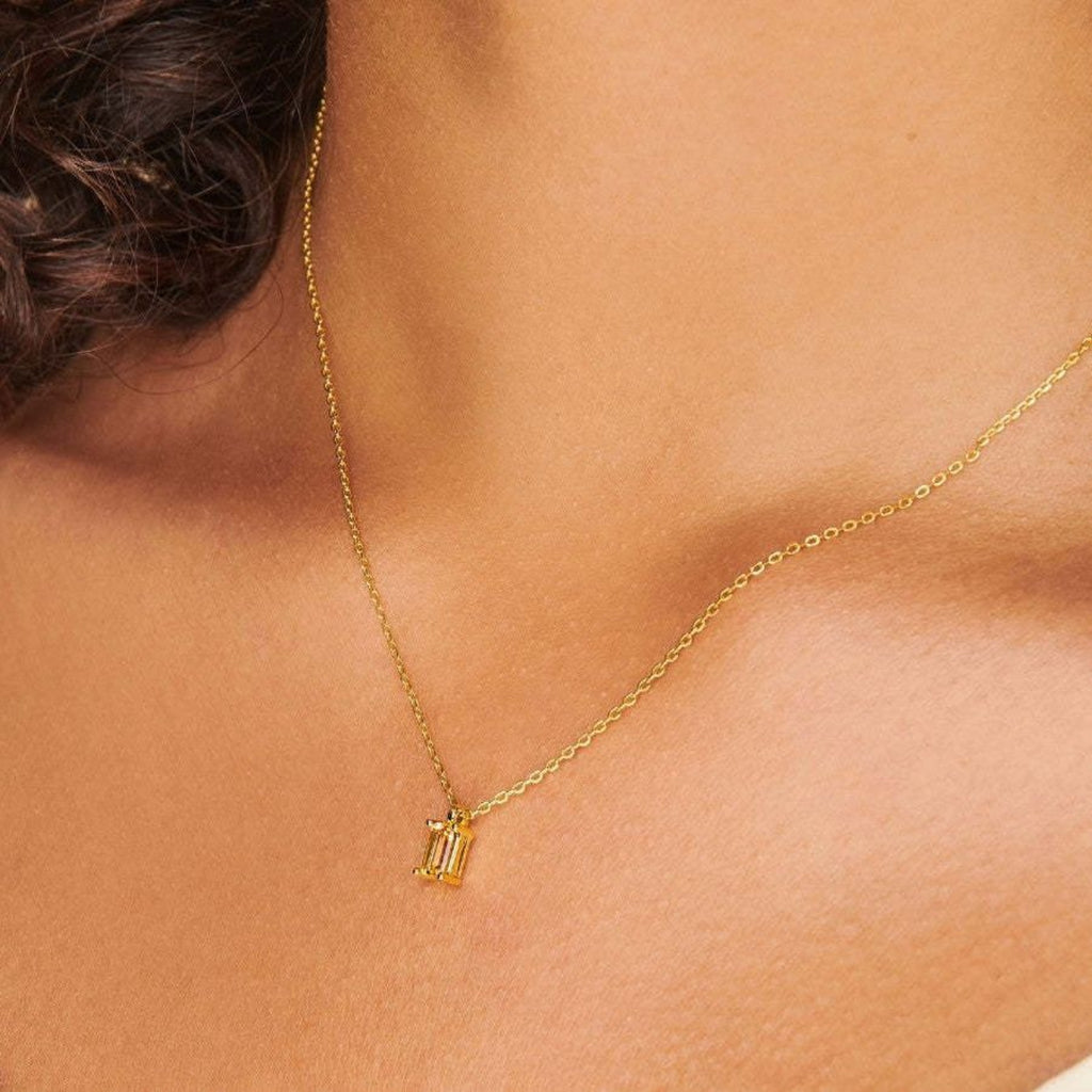 Titanium Steel Inlaid Zircon Pendant Necklace - Laazaar