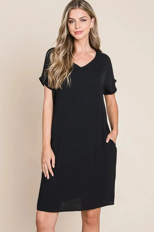 BOMBOM V-Neck Short Sleeve Dress with Pockets