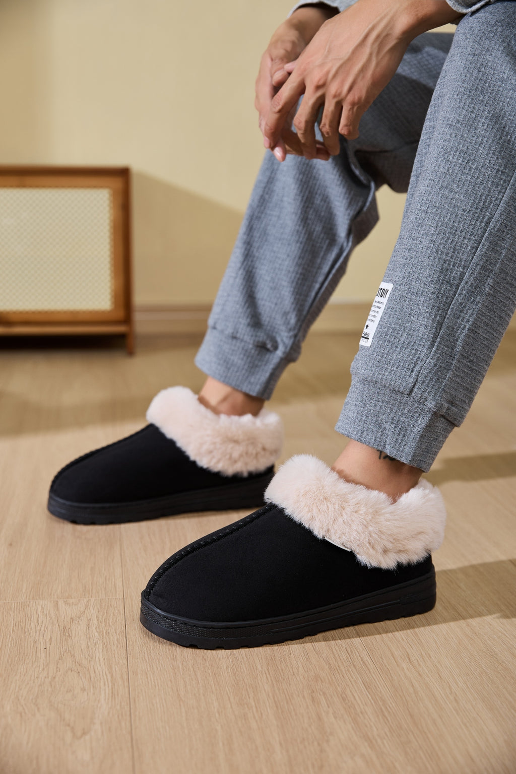 Faux Fur Round Toe Platform Slippers - Laazaar