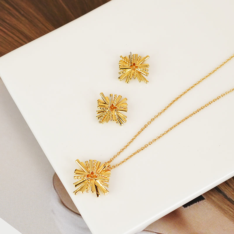 Starburst Gold-Plated Earrings and Necklace Set - Laazaar