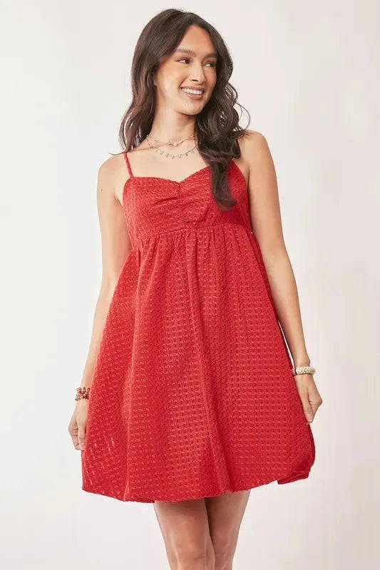 Davi & Dani Textured Sweetheart Neckline Bubble Hem Dress