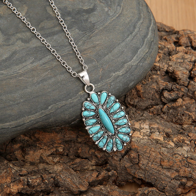 Artificial Turquoise Pendant Alloy Necklace - Laazaar