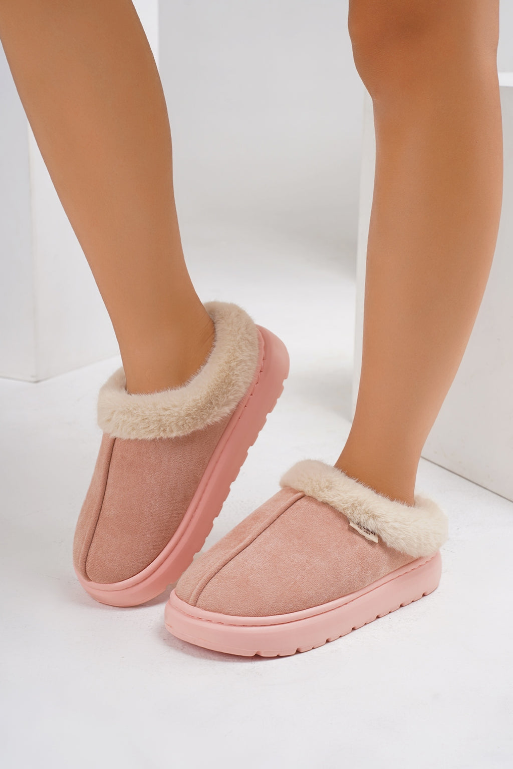 Furry Round Toe Platform Slippers - Laazaar
