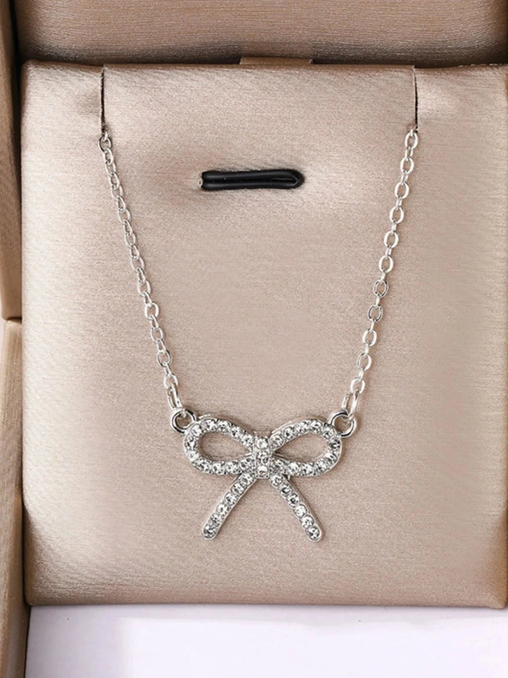 Zircon Bow Pendant Necklace