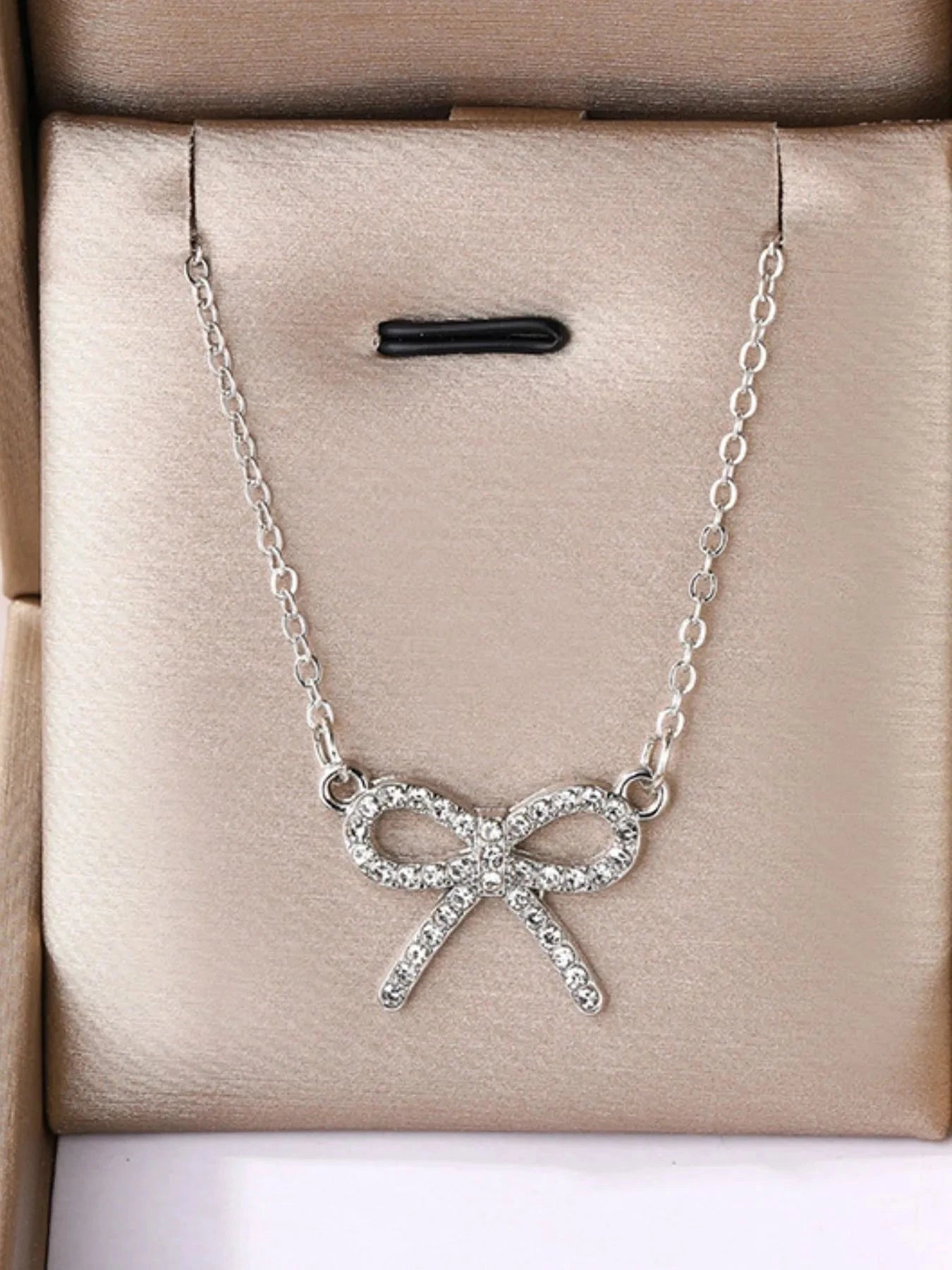 Zircon Bow Pendant Necklace